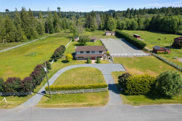 Over 5 Acres of Great Vancouver Island Horse Property